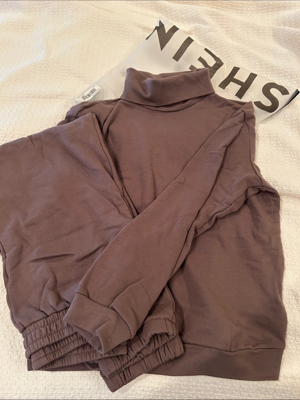 SHEIN Turtleneck Sweater Set